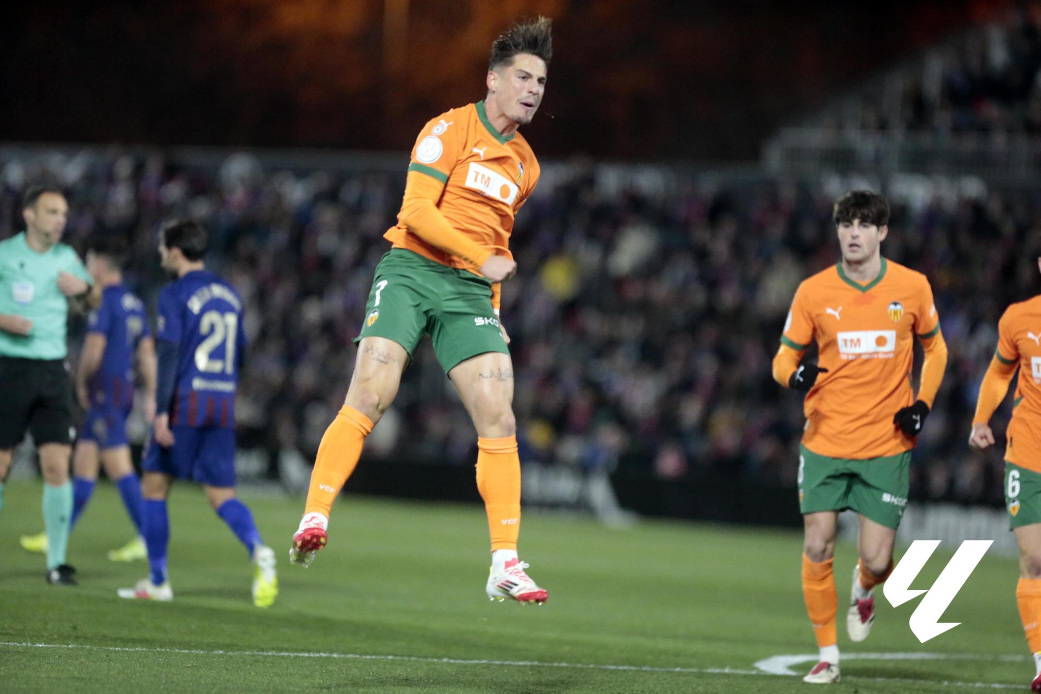 人队的整体 人队的整体